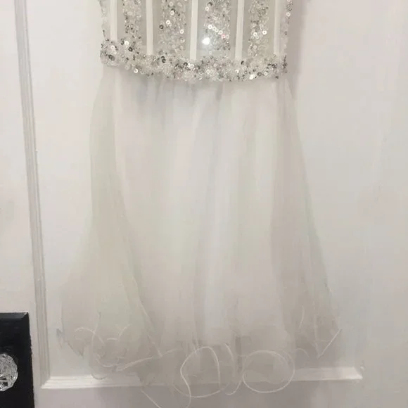 NWT Colors Dress White with Sequins Size 0